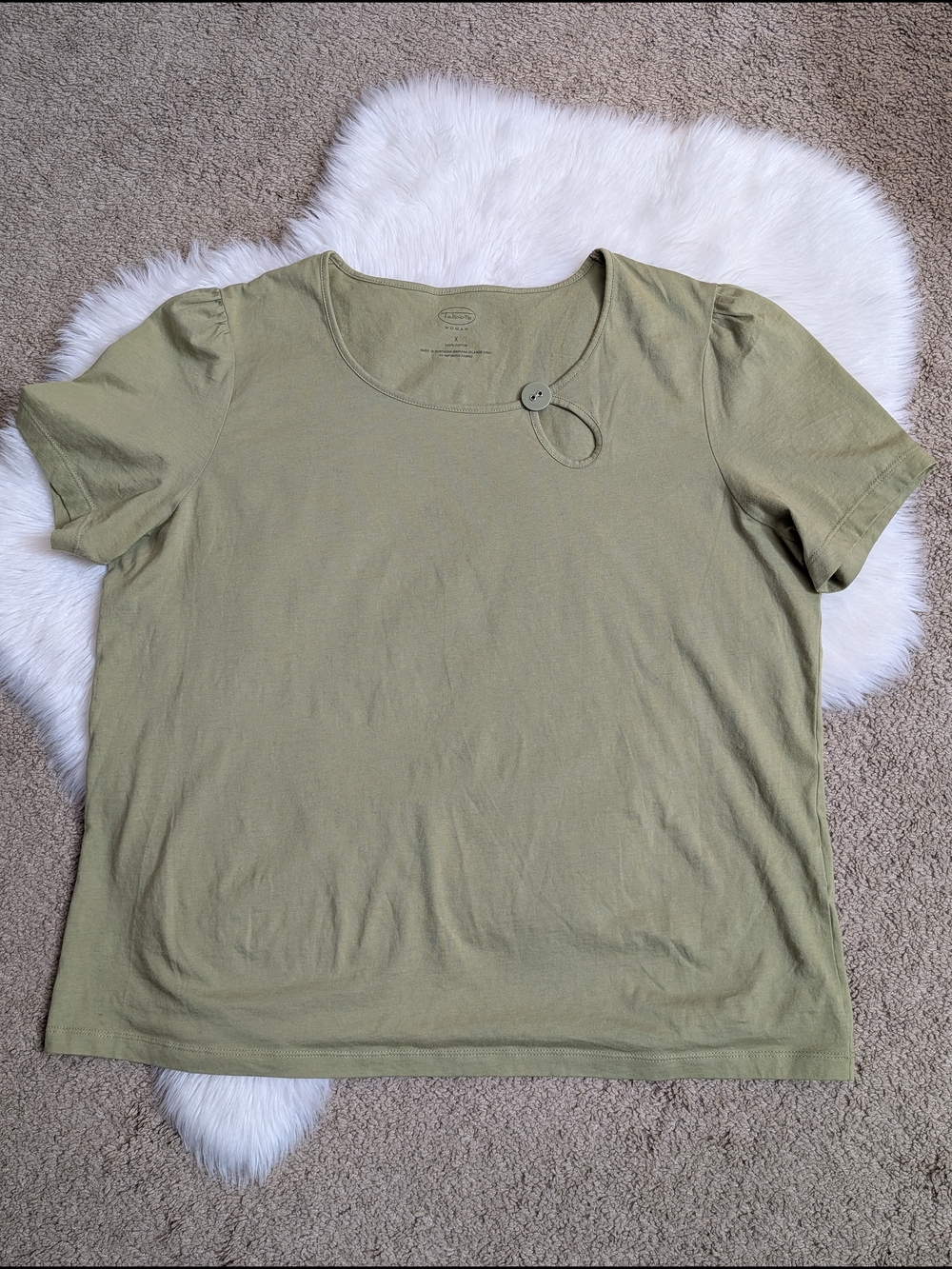 Talbot's Woman Olive Short Sleeve Scoop Neck Top with Button Detail Size X (XL)